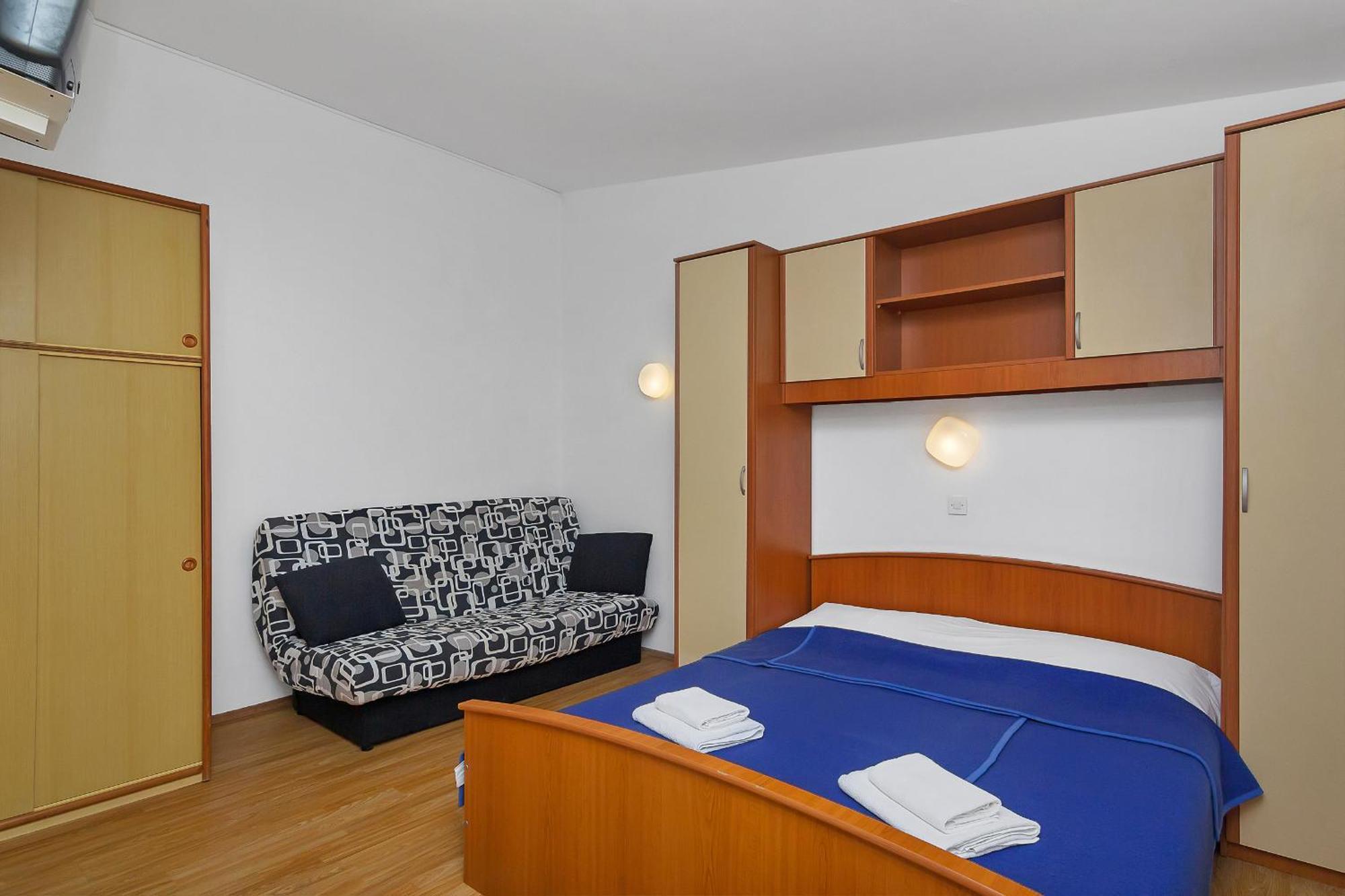 Apartmani Cico Gdinj Extérieur photo